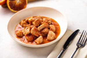 Piatto di stufato agli agrumi