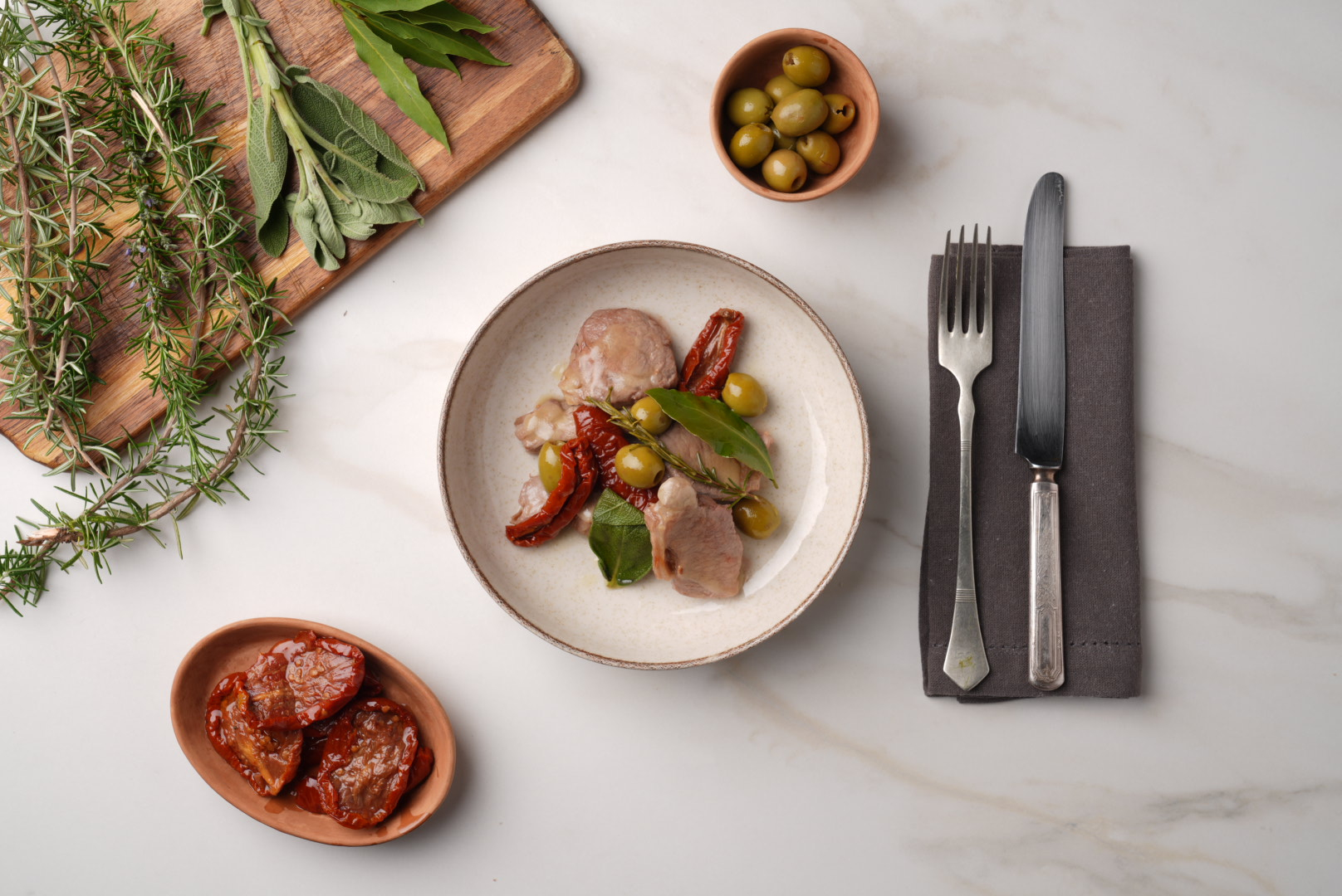 Lamb with dried tomatoes and sage