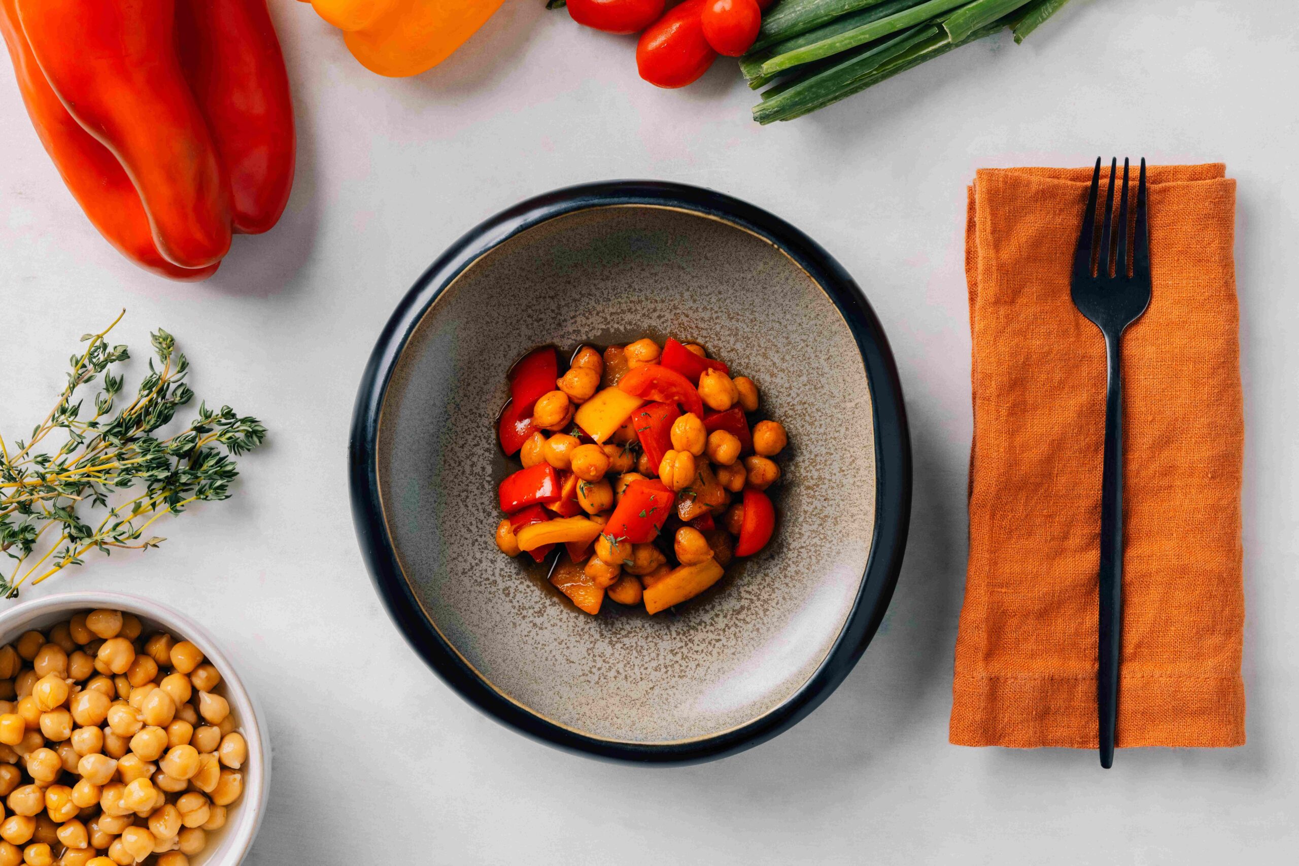 Spiced peppers with chickpeas