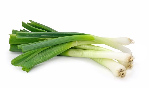 Spring onions (white)