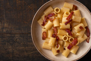 Mezze maniche alla Gricia